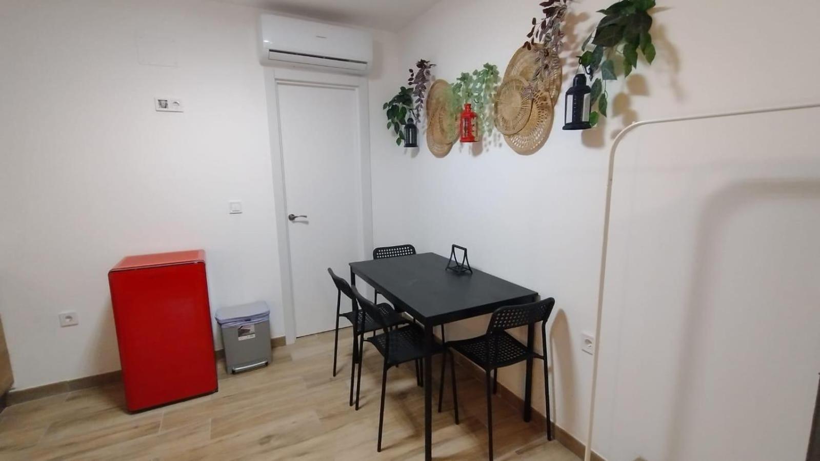 Apartamentos Marques Alicante Esterno foto