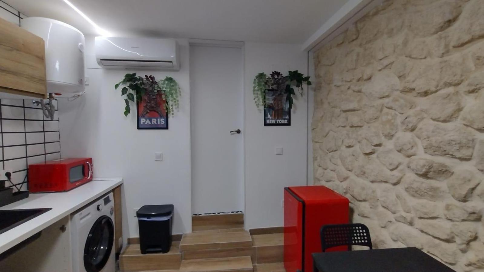 Apartamentos Marques Alicante Esterno foto